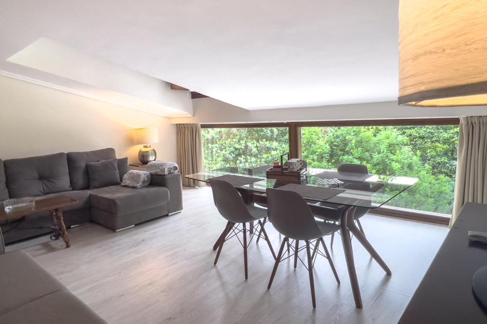 Apartamentos Santa Lucia Cabezon De La Sal Ngoại thất bức ảnh