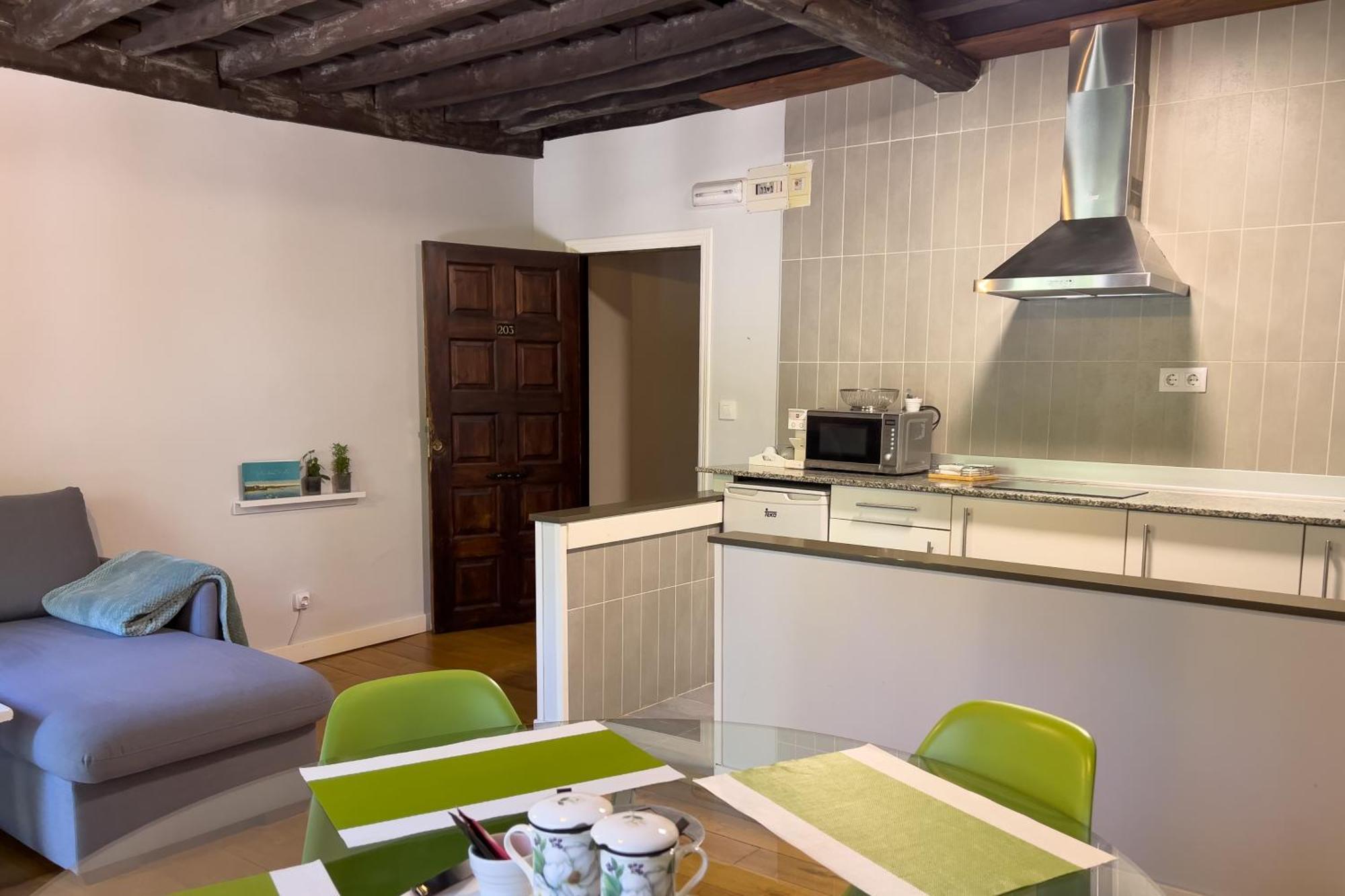 Apartamentos Santa Lucia Cabezon De La Sal Ngoại thất bức ảnh